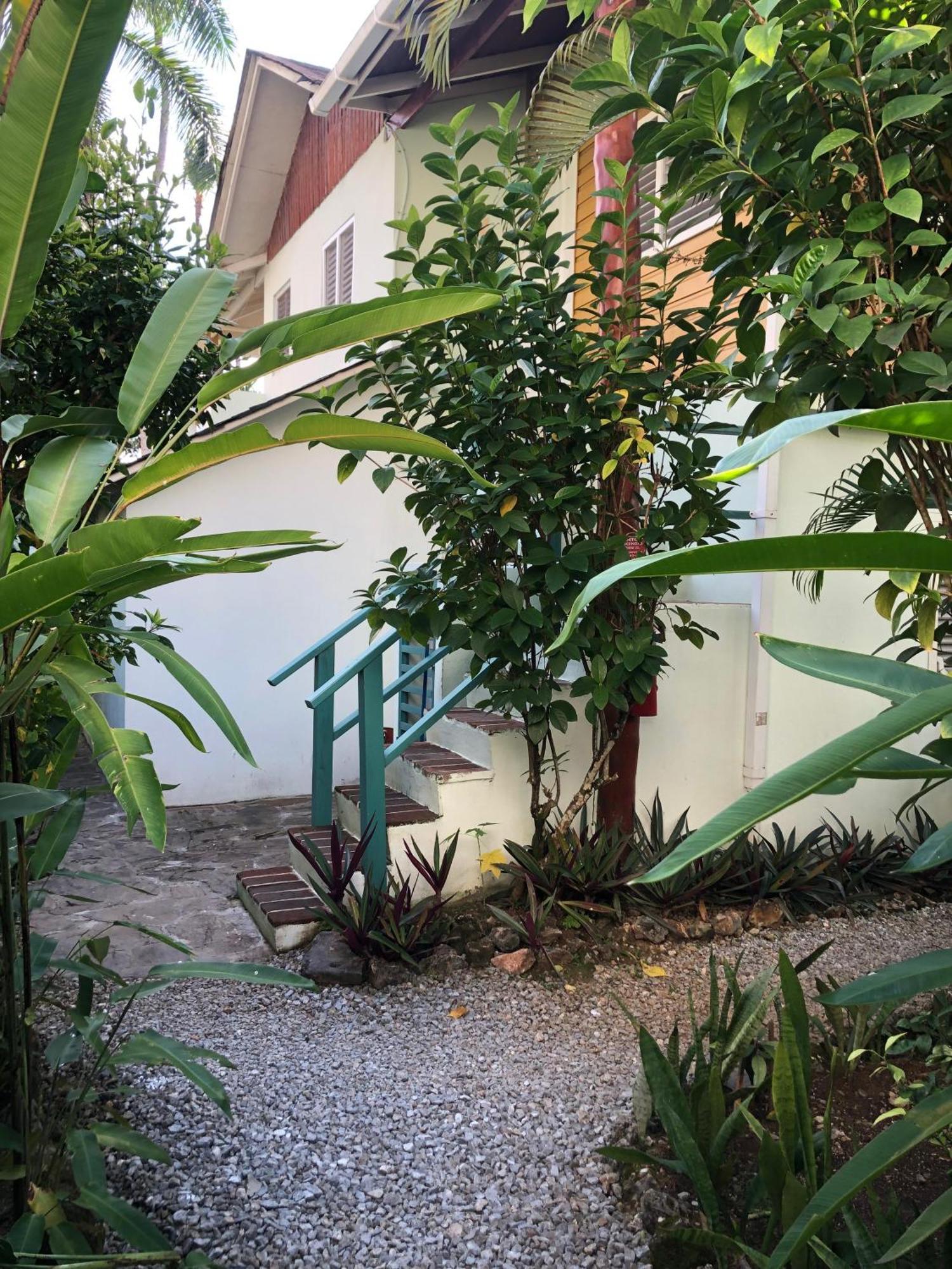 לאס טרנאס Hotel Casa Robinson מראה חיצוני תמונה