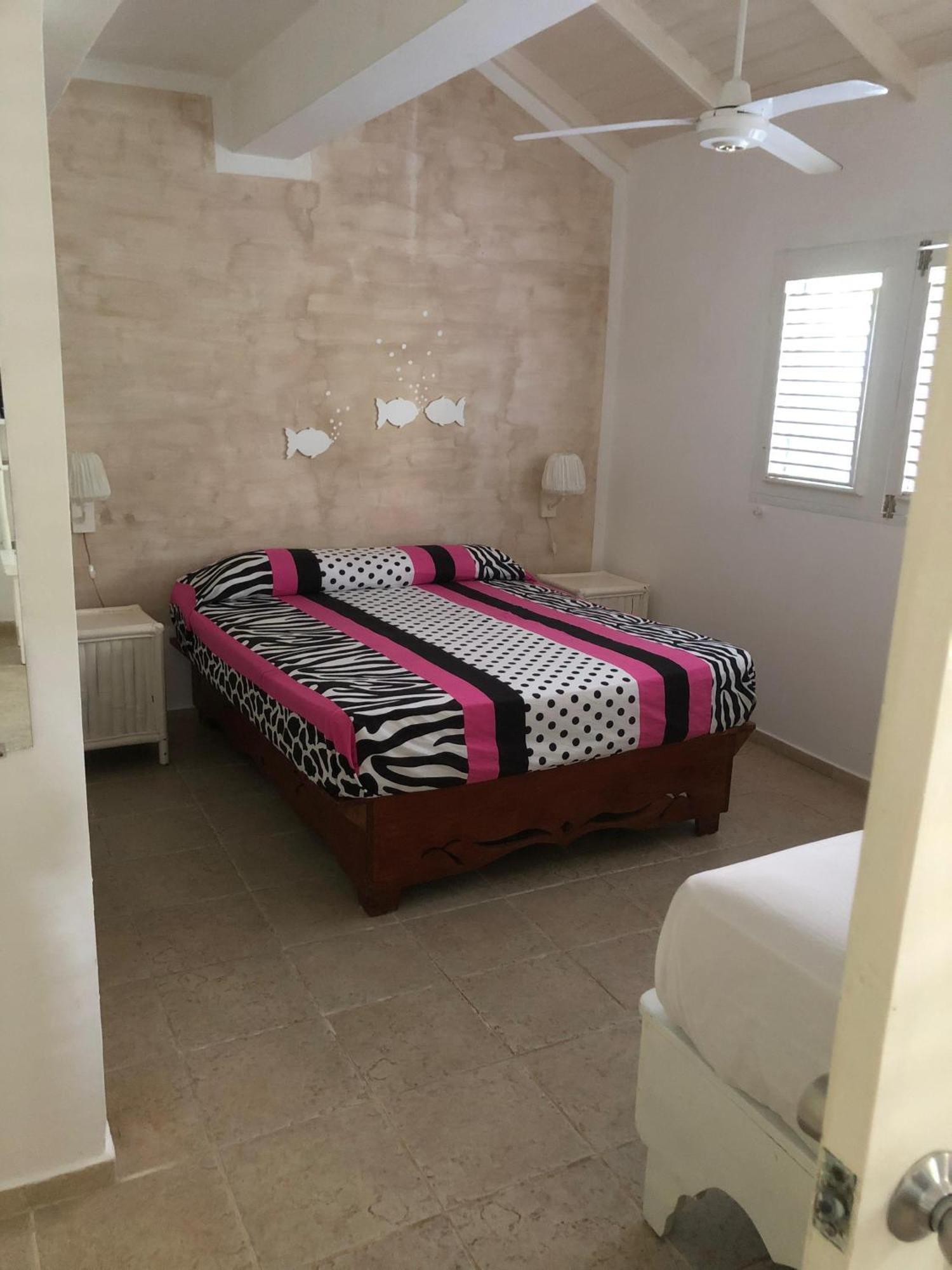 לאס טרנאס Hotel Casa Robinson מראה חיצוני תמונה